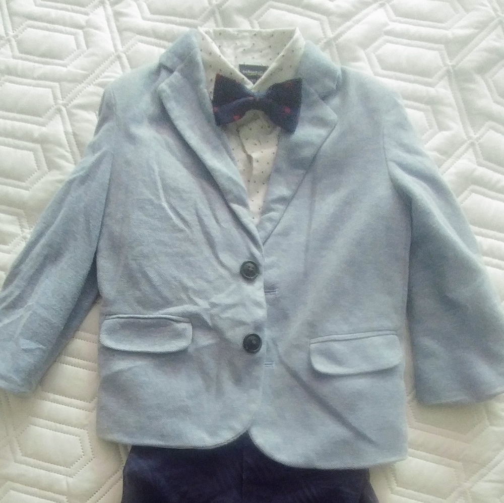 Nautica- Boy's 5 piece suit set